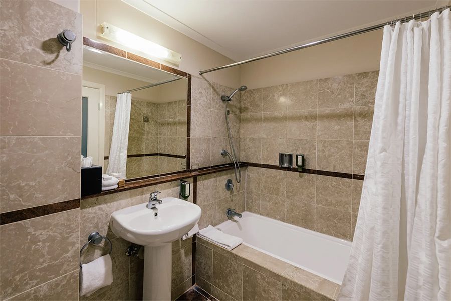 Lakeview Rooms